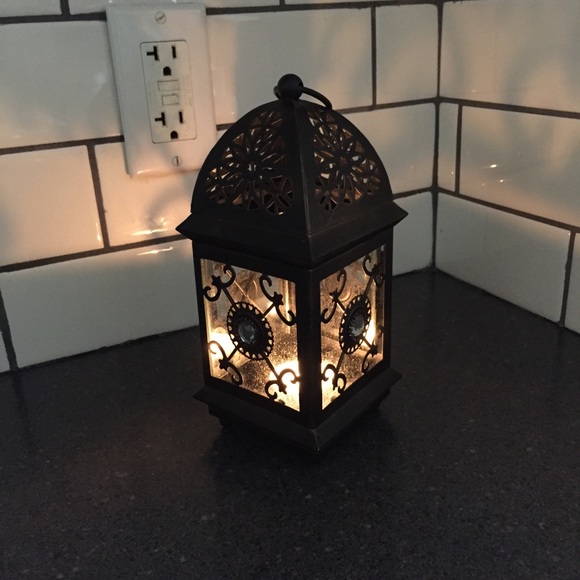 HOST PICK! Candle Holder - Picture 1 of 5